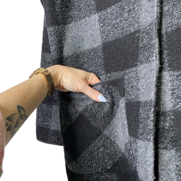 Aqua Wool Blend Oversized Single Button Buffalo Plaid Coat, size Medium - Picture 3 of 5